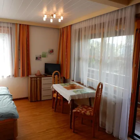 Reichmann Apartment *