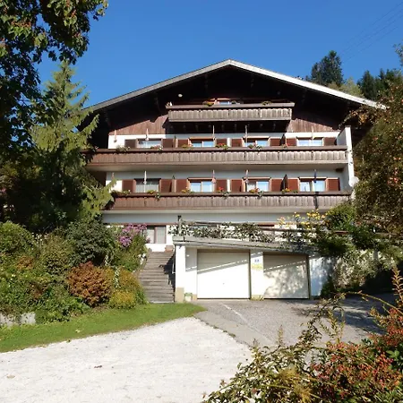 Reichmann Apartment *